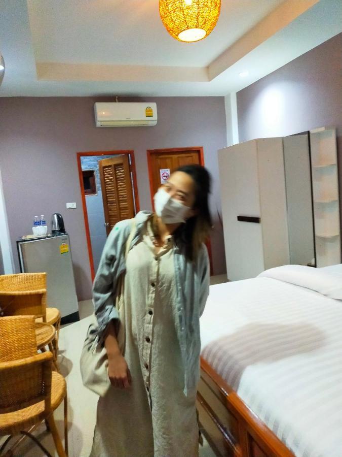 M Grand Hotel Bueng Kan Extérieur photo